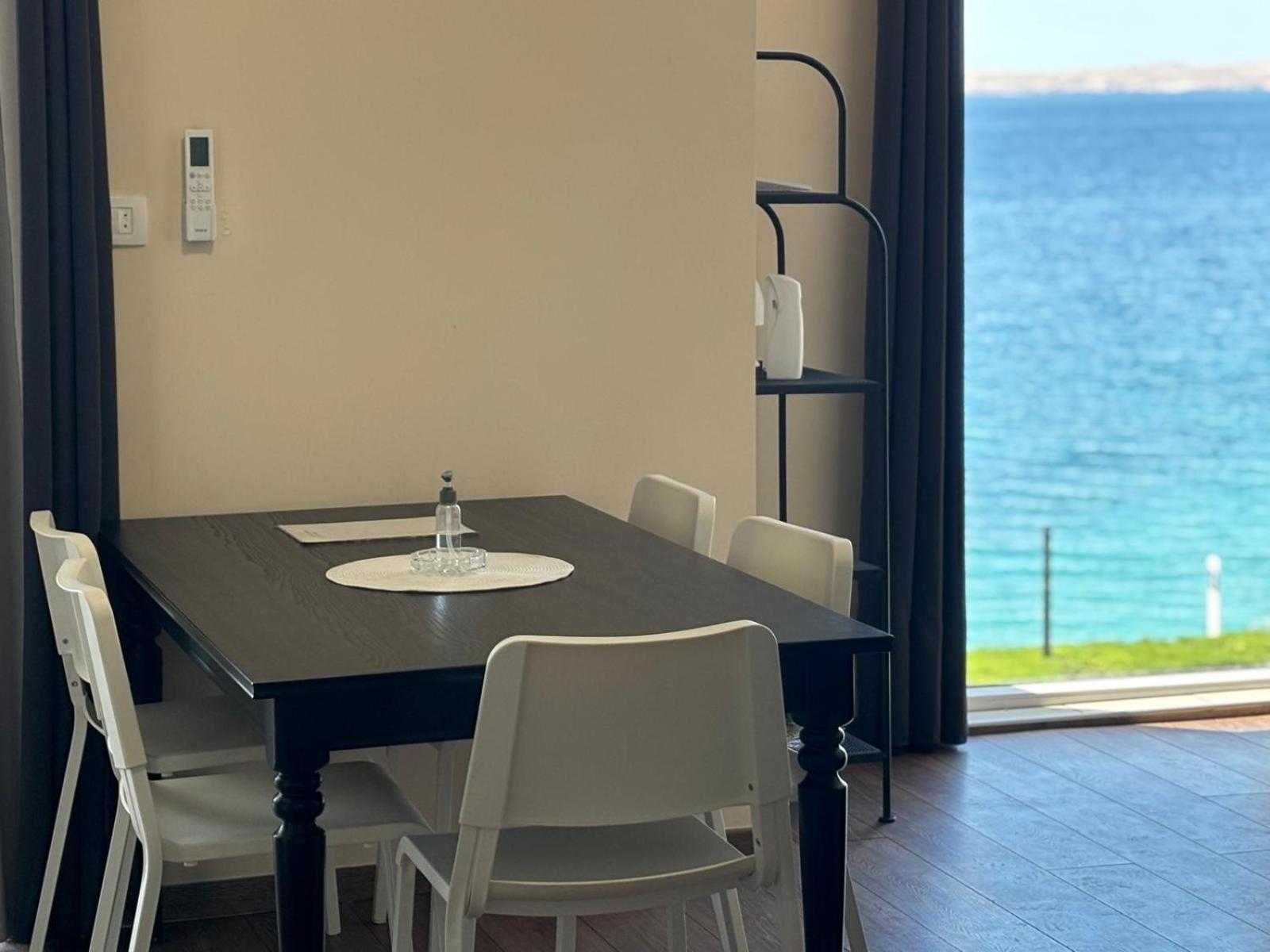 Apartmani Bosnjak Starigrad Paklenica Exterior photo