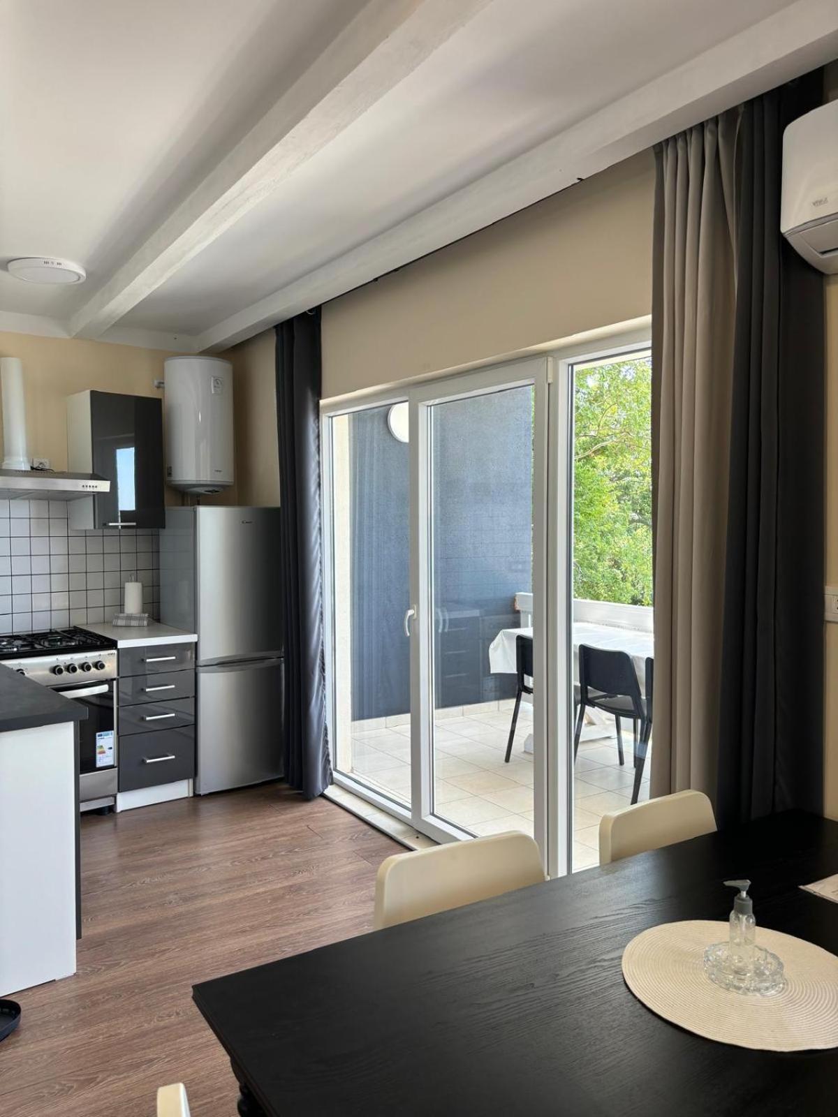 Apartmani Bosnjak Starigrad Paklenica Room photo